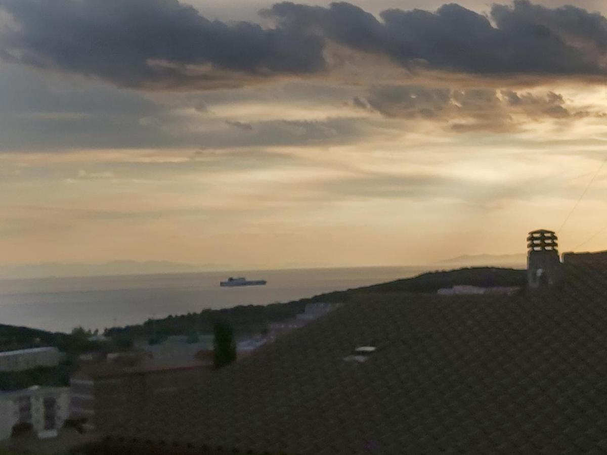 Beach House Piombino Kültér fotó
